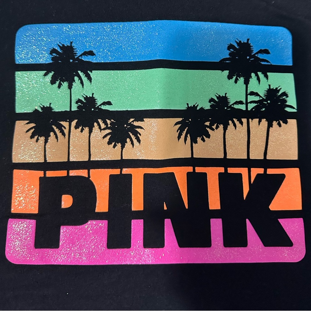 EUC Women PINK Victoria's Secret Black Tee with Colorful Palm Graphic Size Large